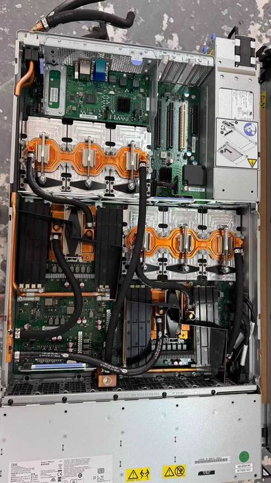 Фото б/у сервера Сервер искусственного интеллекта и нейросетей IBM: 6x Tesla V100 16GB, Алматы, Медеуский район